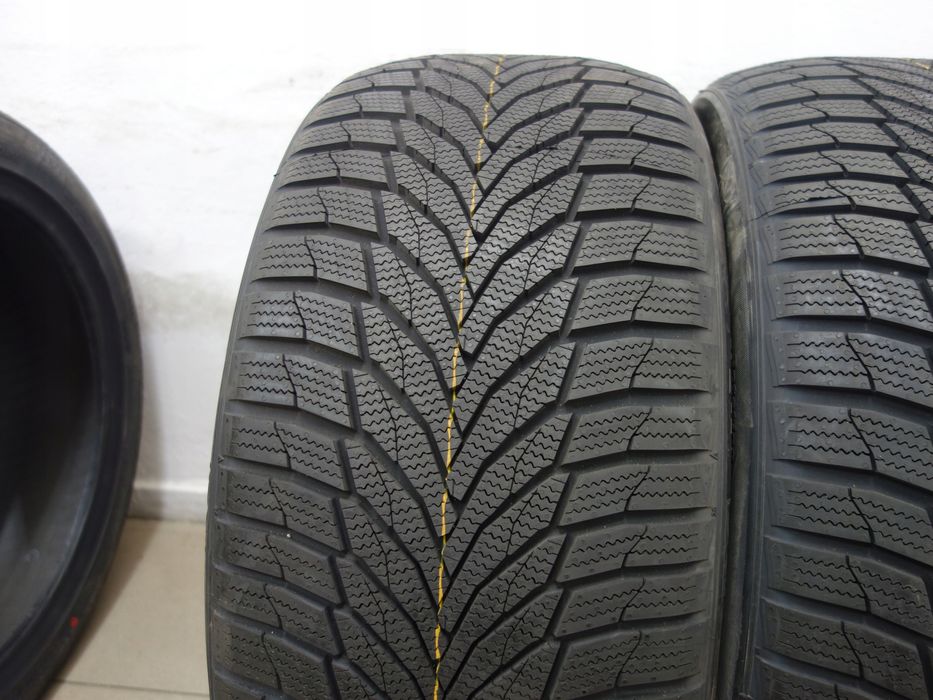 Opony zimowe Nexen Winguard Sport 2 275/40R19 105 V NOWE