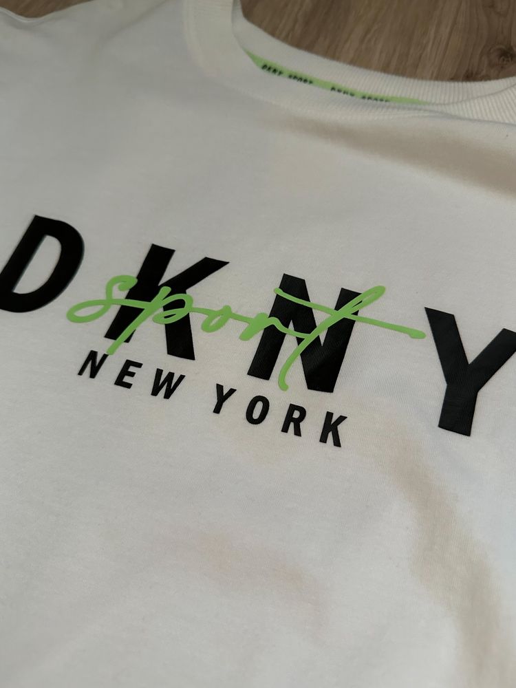Футболка DKNY оригинал Donna Karan