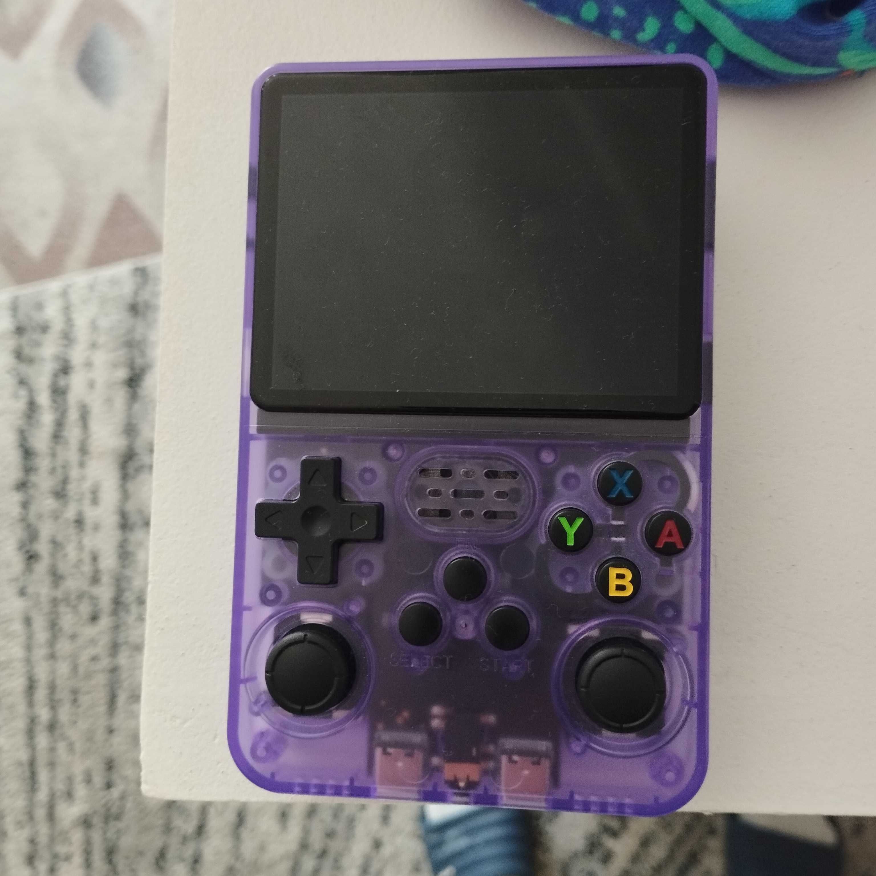 Gamę console r36s