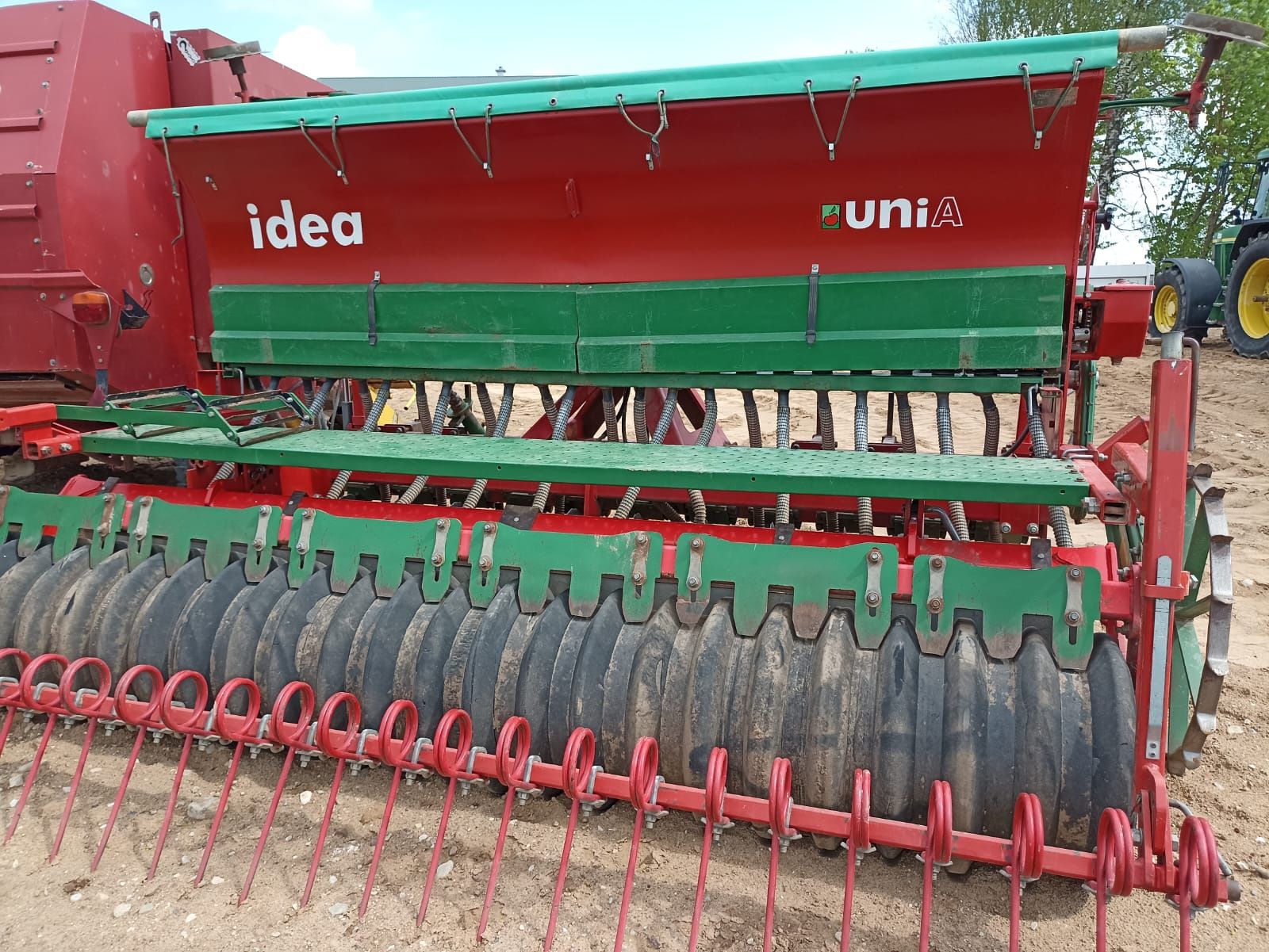Siewnik zbożowy Unia Idea 3/900