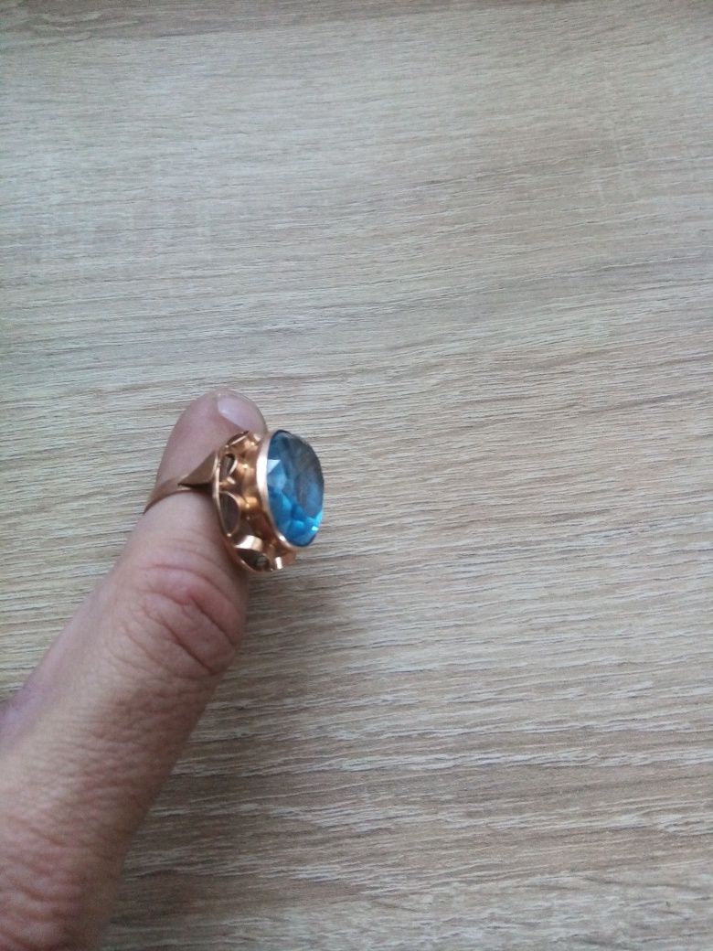 Złoty pierścionek z oczkiem próba 585