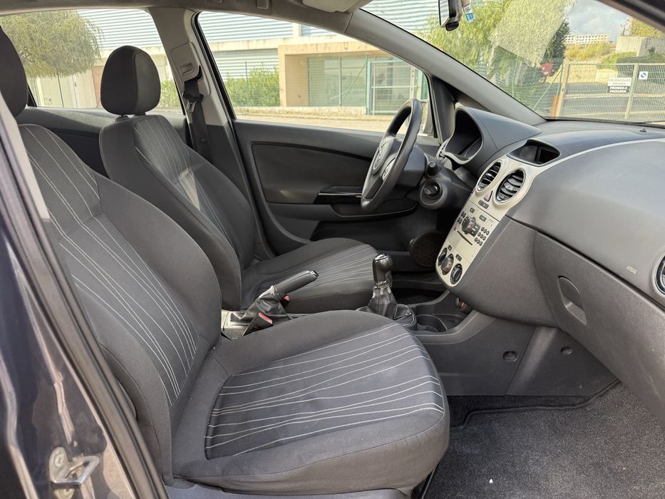 Opel Corsa D 1.2 gasolina