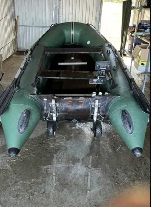 Човен BARK на обмін