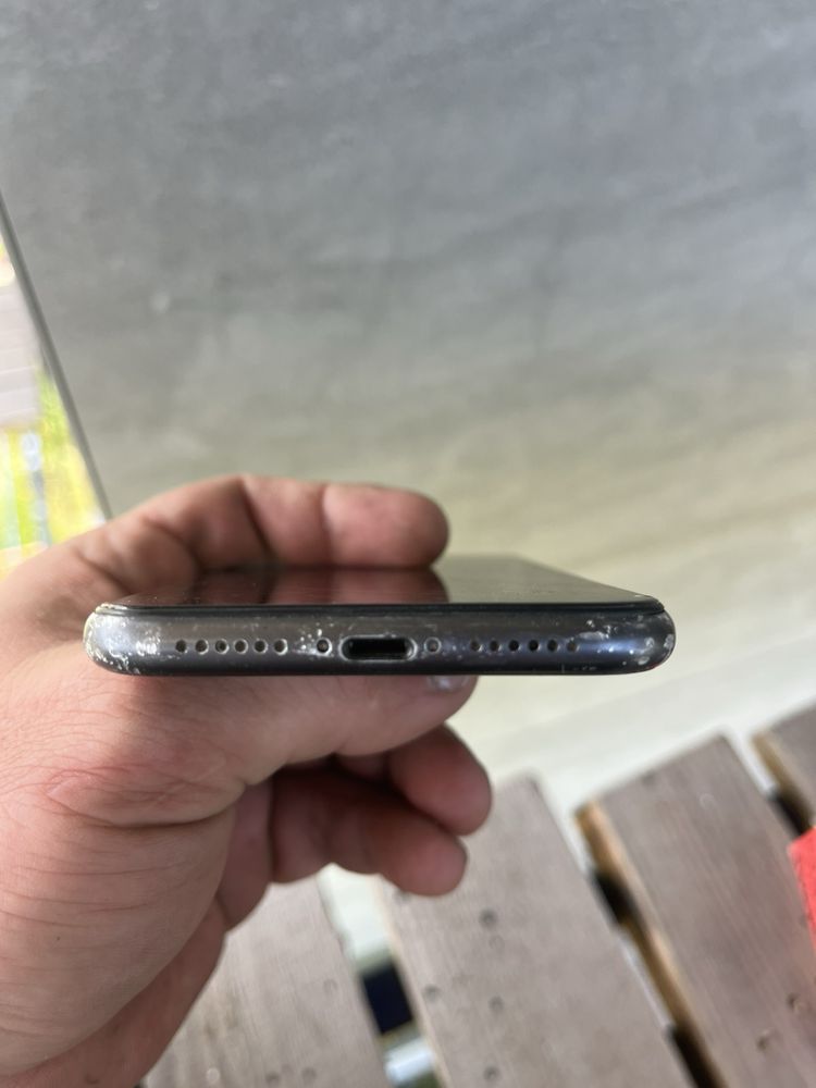 Iphone 11 на запчастини (ціна договірна)
