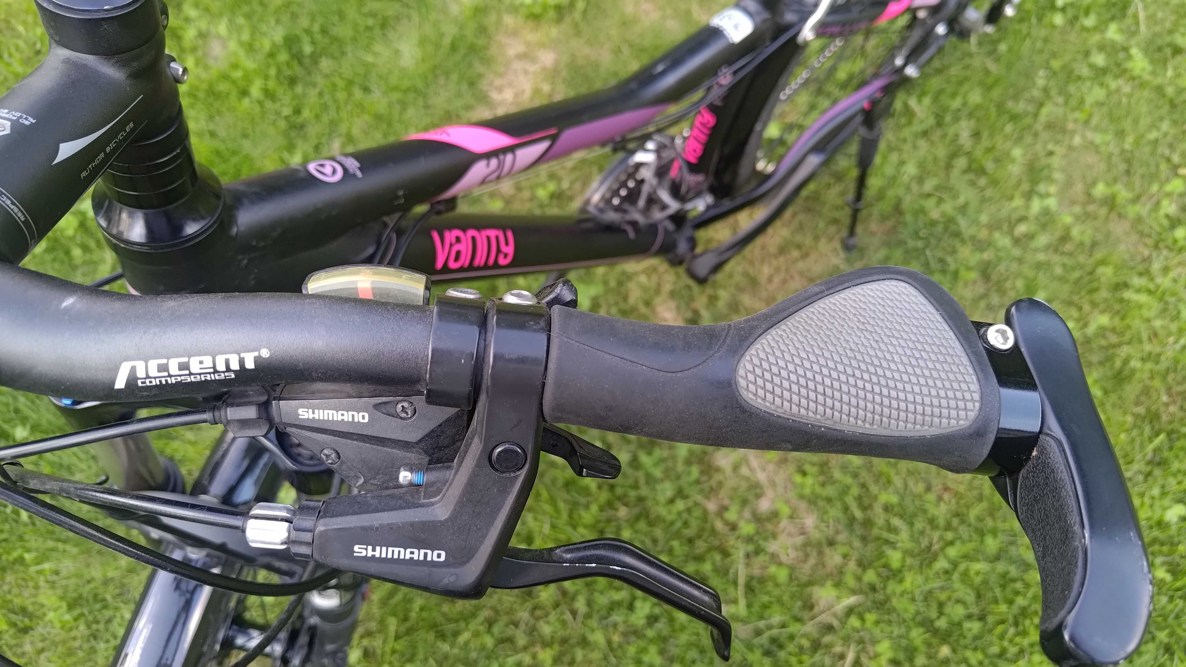 Rower damski KELLYS Vanity – jak nowy, customowy