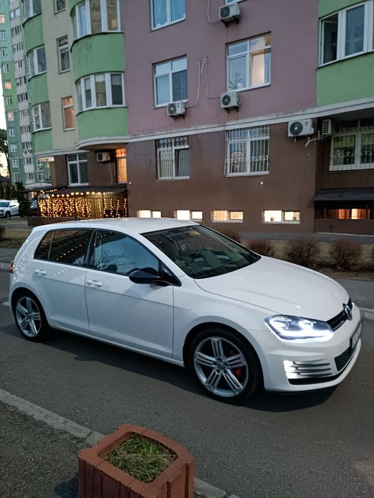Volkswagen Golf 7 1.8 tsi