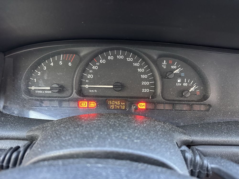 Opel Vectra 1.7 TD - 1996