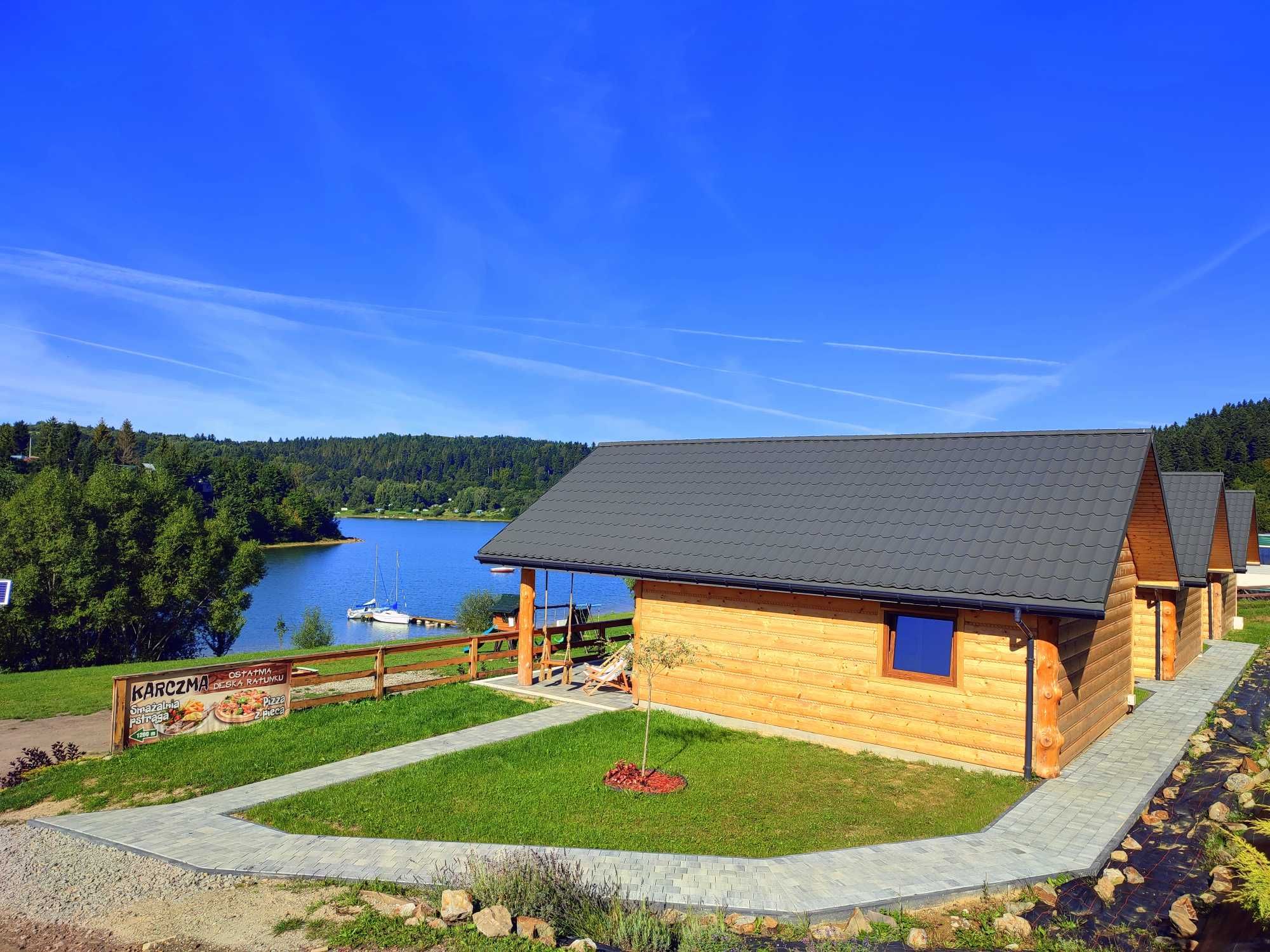 Domek nad Jeziorem z Jacuzzi ,ruska bania, Bieszczady 40 m od jeziora