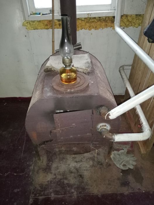 Продам металеву буржуйку з водяним контуром