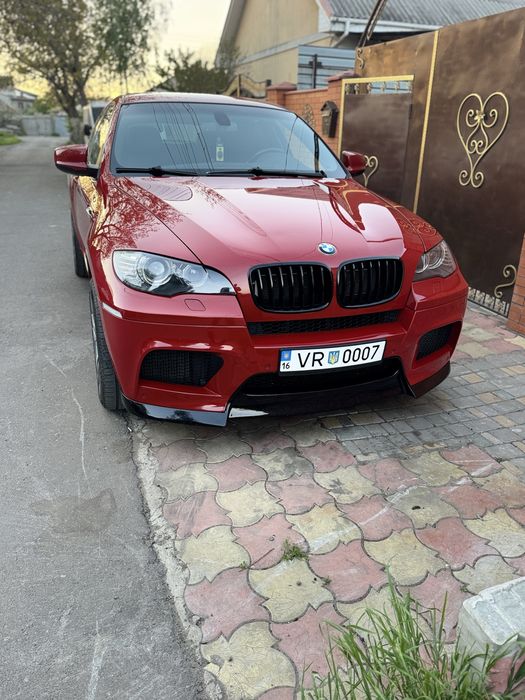 BMW X6M e71.