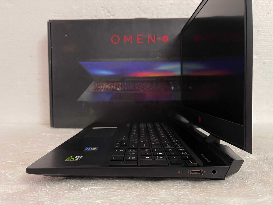 Игровой "HP OMEN 15" /Core 8300H/  16 RAM/ Видео GTX (4 ГБ)  СТАЛКЕР 2