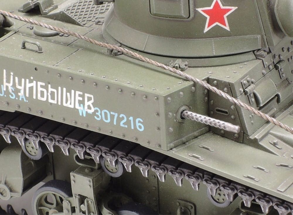 TAMIYA 35360 model 1:35 US Light czołg M3 Stuart