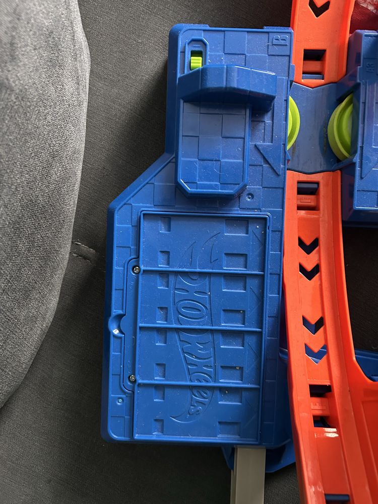 Tor Hot Wheels Action Poczwórna pętla kraks HXR70
