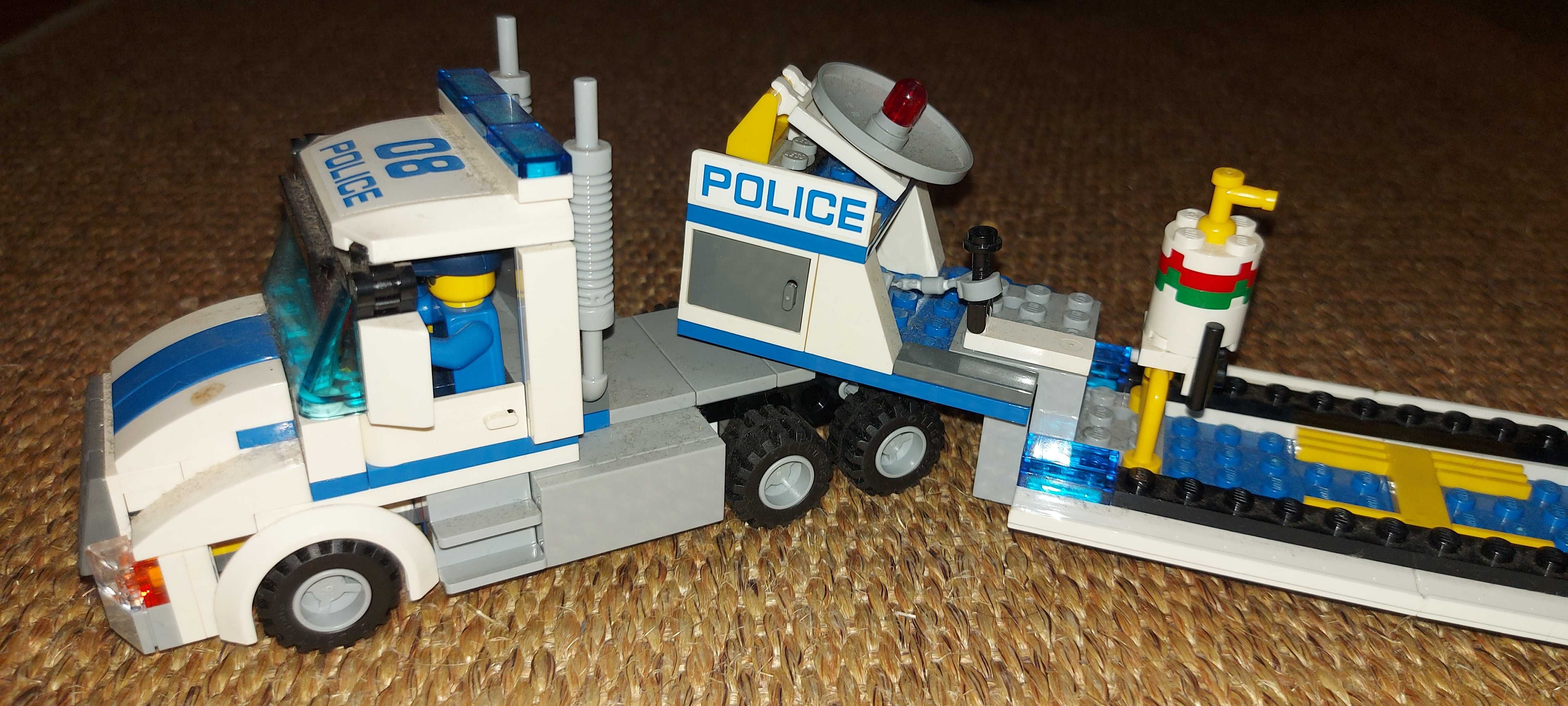LEGO City - Transporte de Helicóptero da Polícia +5anos
