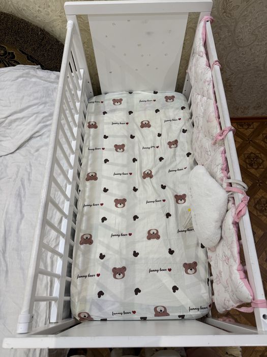 Кроватка дитяча, дитяче ліжечко