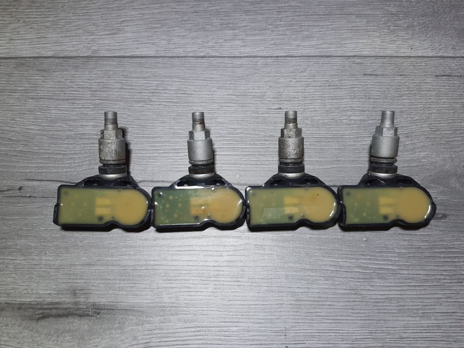 Датчики тиску шин (колес) TPMS Porsche Cayenee,Panamera.VW Caddy,Craft