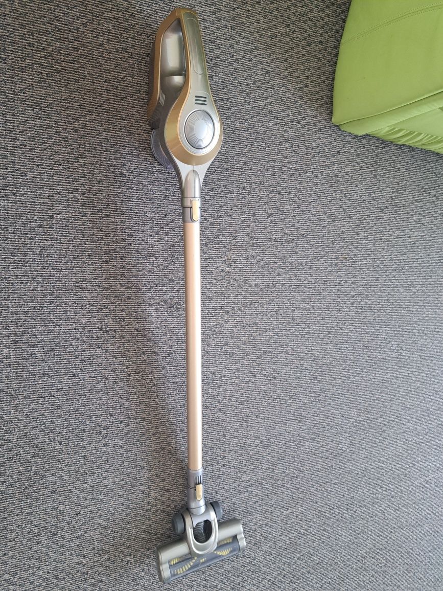 Sprzedam odkurzacz cleanmaxx