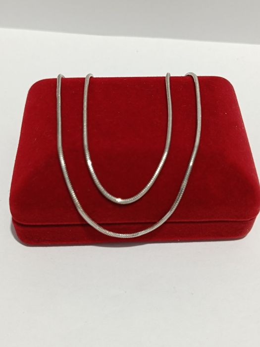 Srebrny łańcuszek splot żmijka okrągła dł.46cm, srebro próby 925