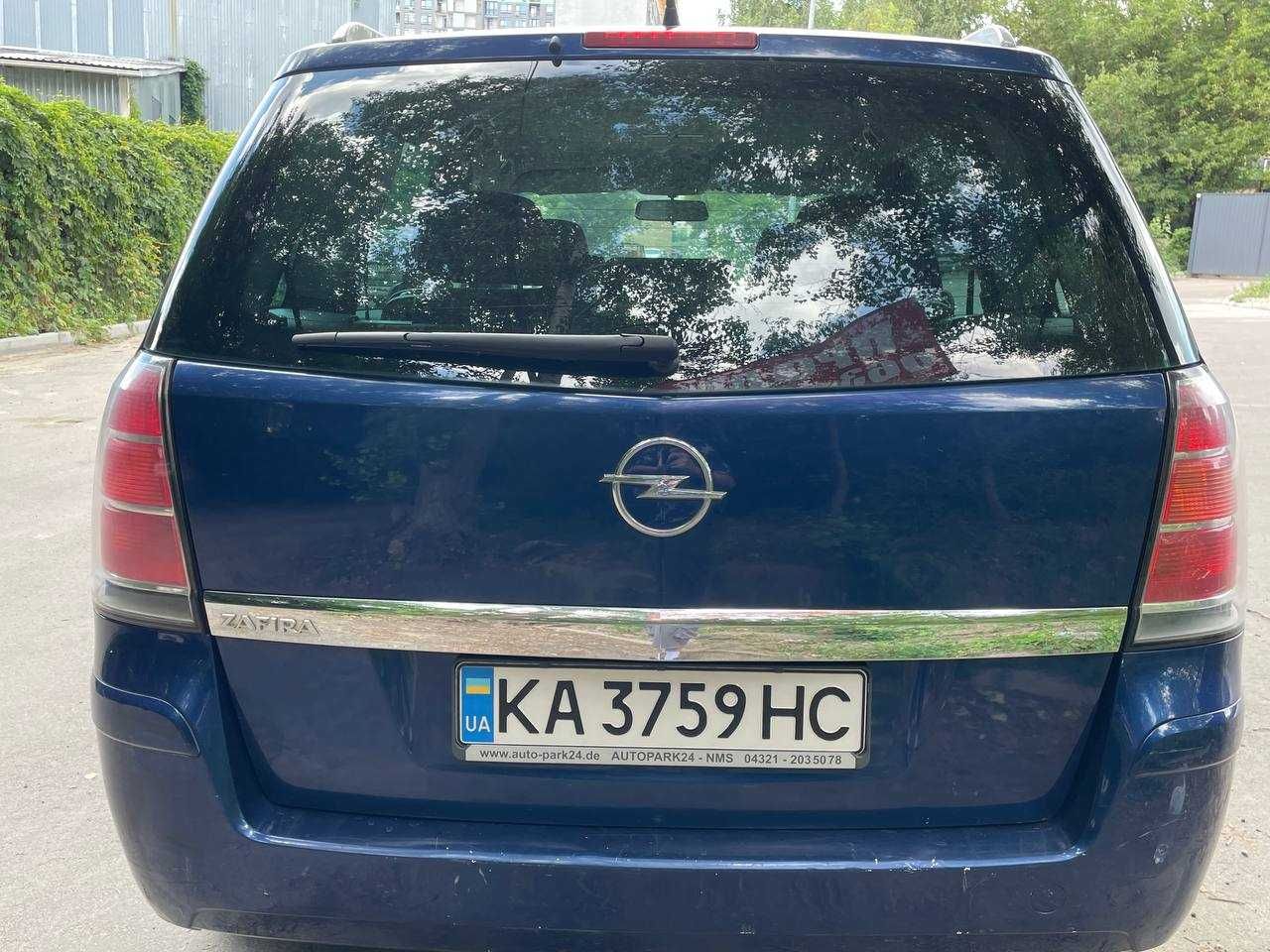 Продаю Оpel Zafira B, 2005р, куплена у Німеччині в 2022р., 7 місцева.