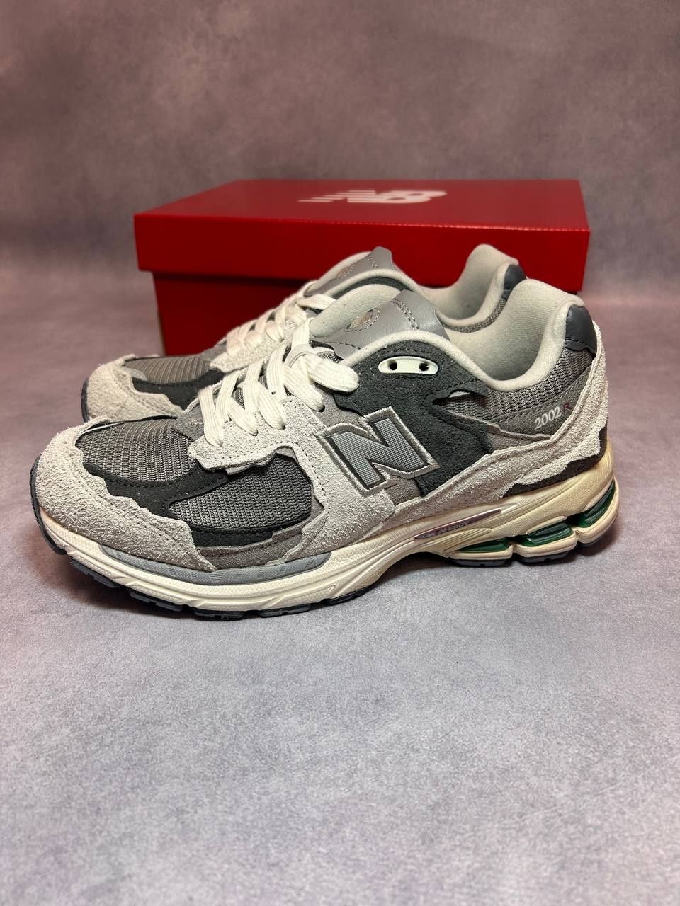 Кросівки New Balance 2002R Protection Pack Rain Cloud Grey - найкращий