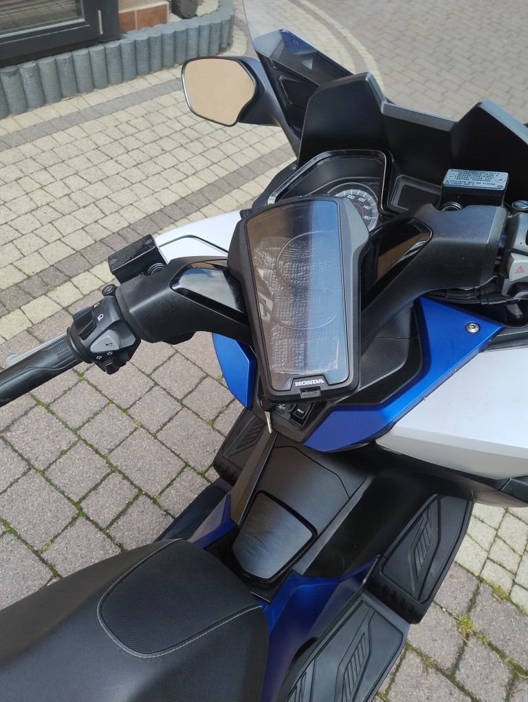 Skuter Honda Forza zarejestrowana ładna