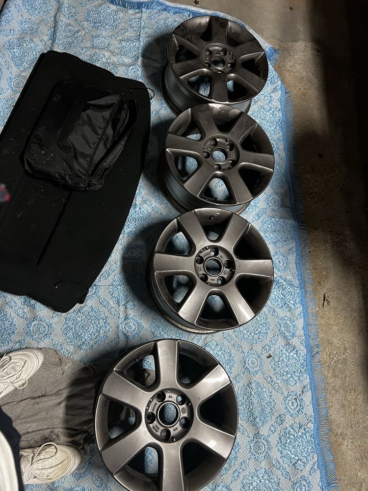4 jantes golf 5