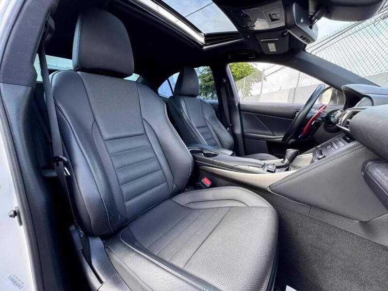 2020 Lexus IS 300