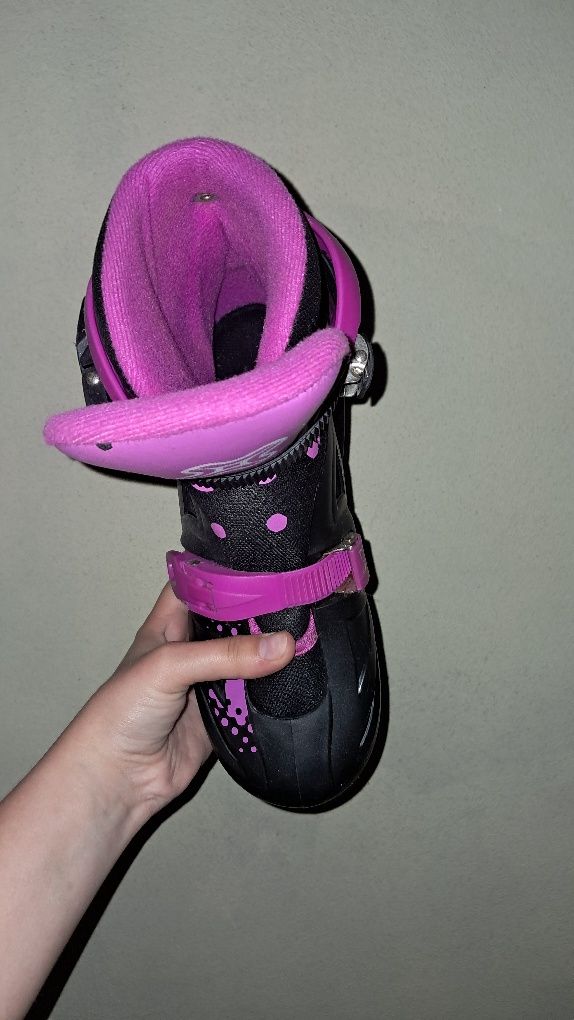Patins em linha semi-novos