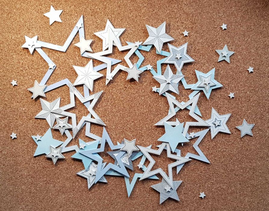 Coroa decorativa de Natal e Ano Novo