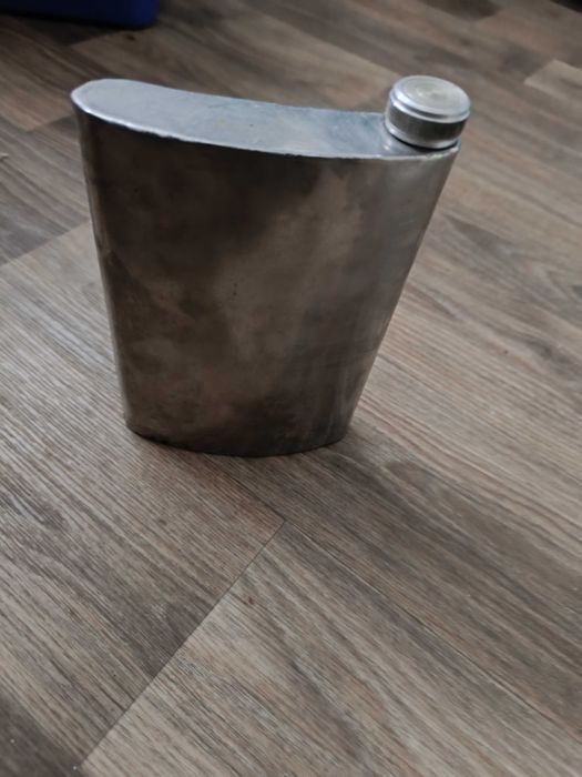 Фляга з нержавійки