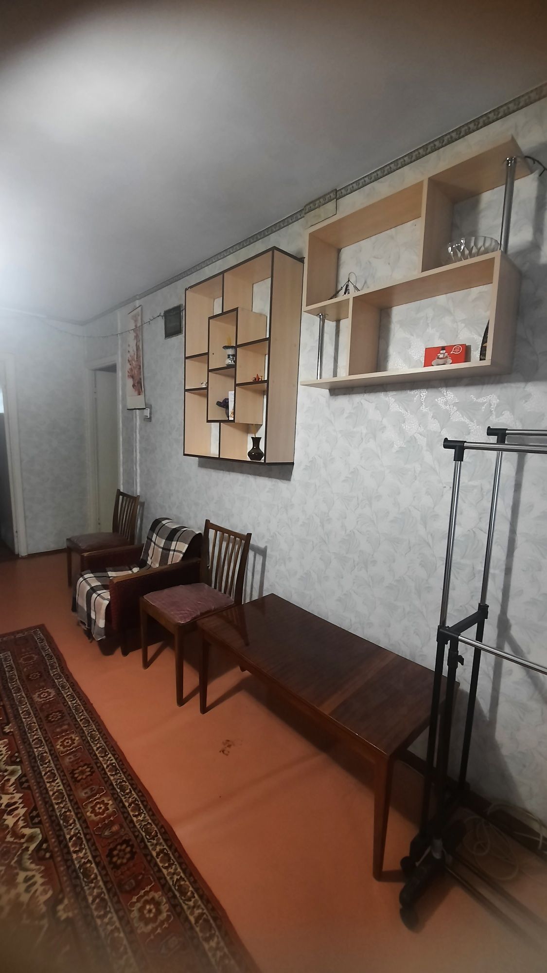 Сдаю срочно 2комн.кв пр.Мира пл.Победы, мебель ,можно с животными