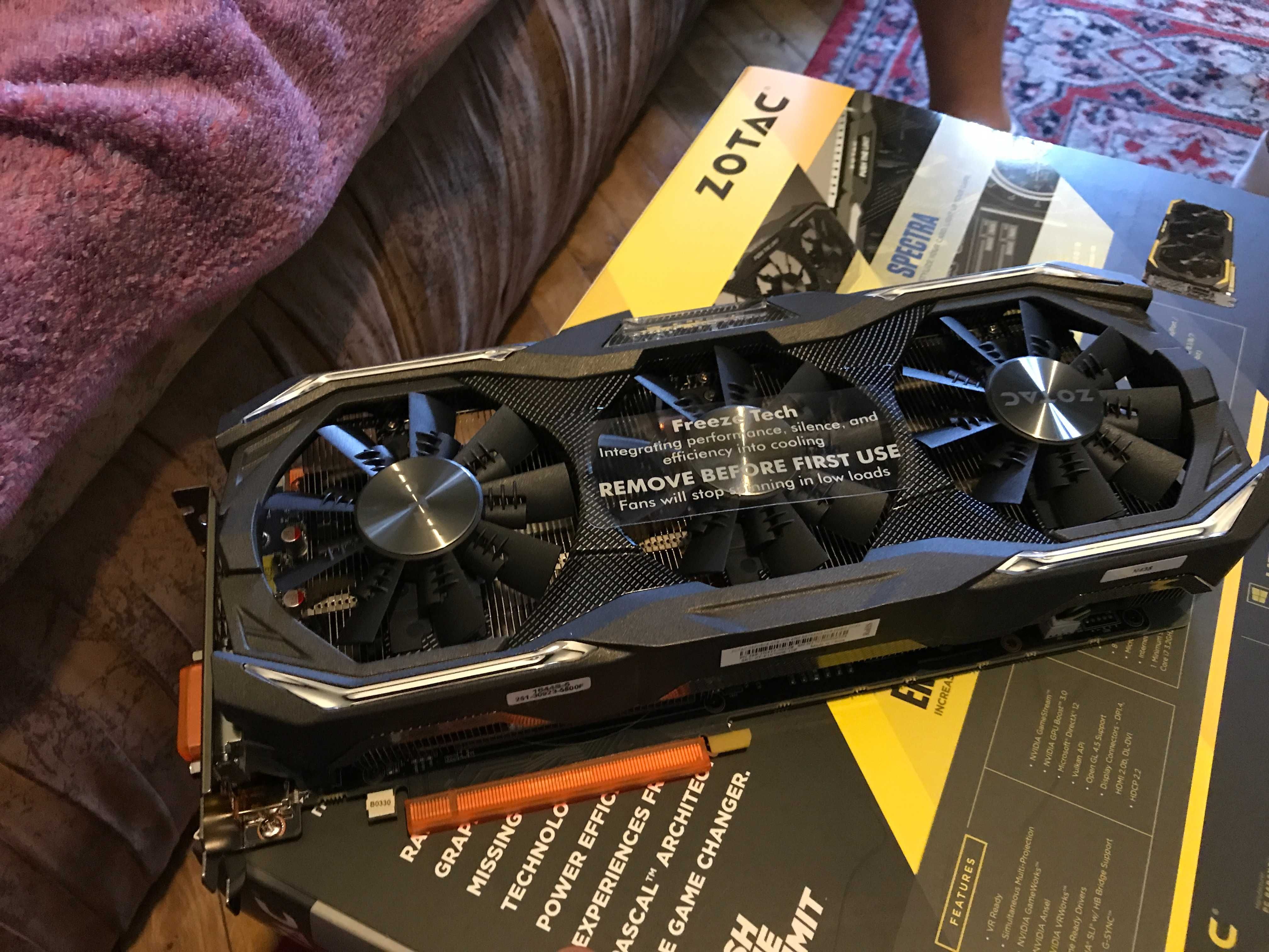 Продам zotac gtx 1070 amp extreme