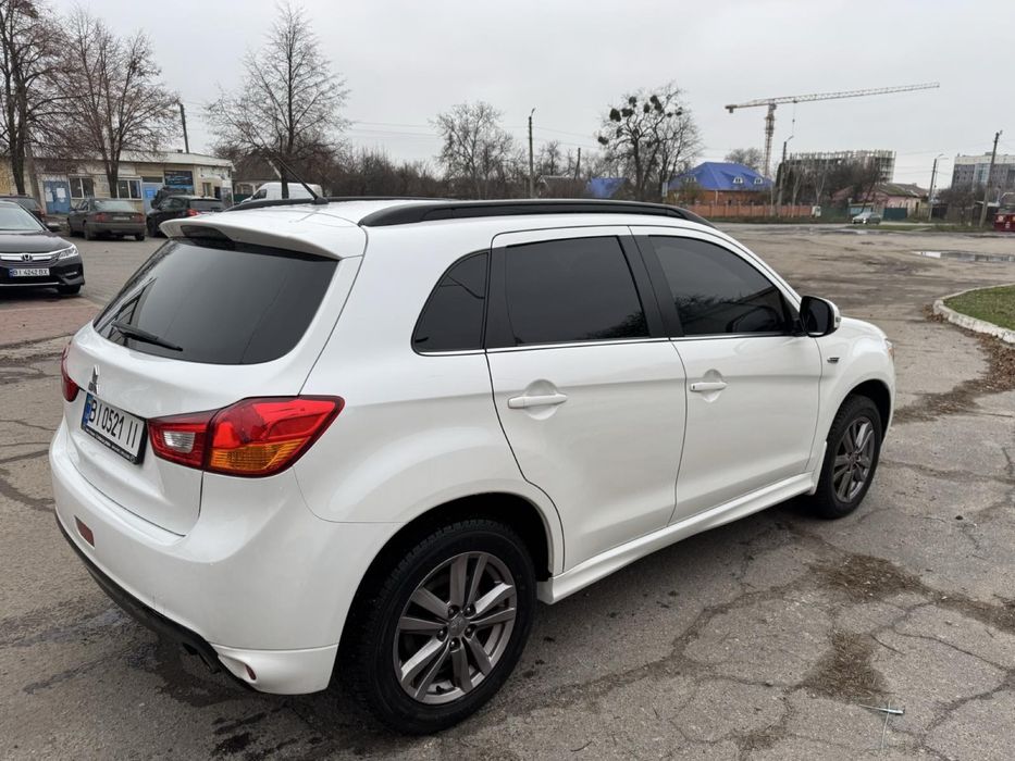 Продам машину Mitsubishi ASX 2013 року