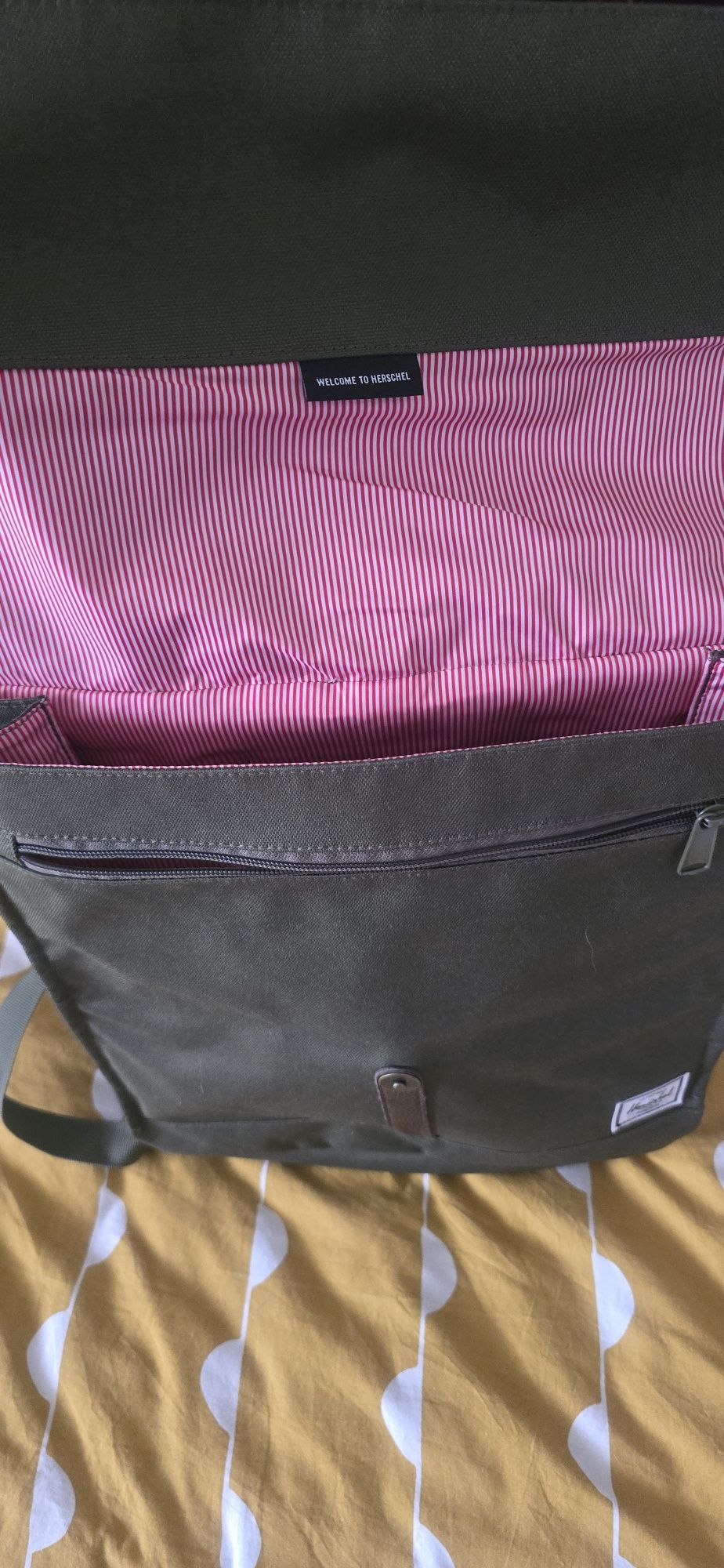 Mochila verde Marca Herschel