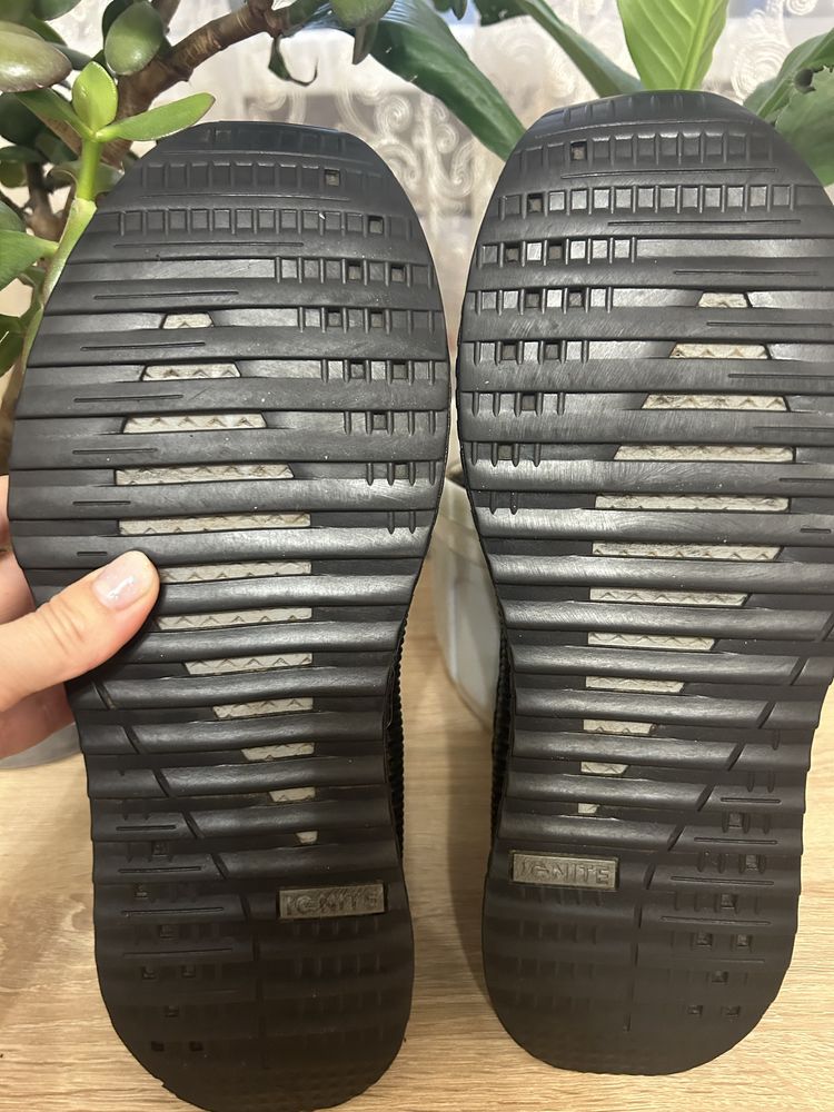 Кросовки фирмы Puma 44р