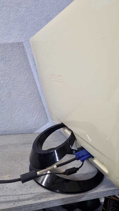 Телевізор монітор 21.5" Asus ML228H б/в