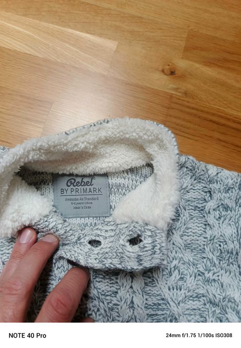 Sweter na chłopca rozmiar 116
