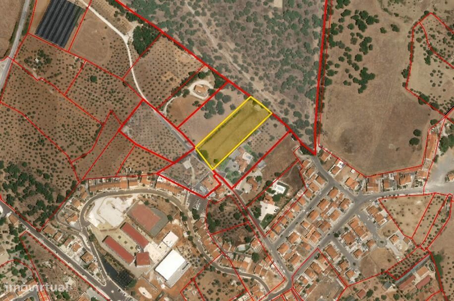 O Seu Refúgio de Sonho no Coração do Alentejo: Terreno Excecional no A