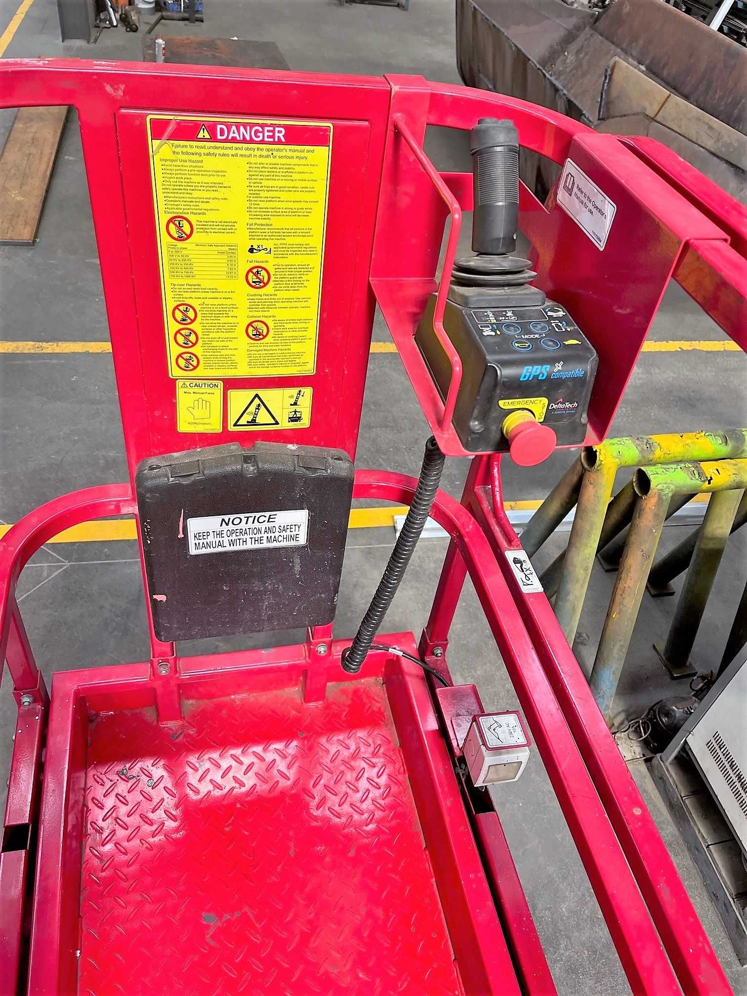 Plataforma Elevatória Tesoura ROYAL ZMG ZS0407