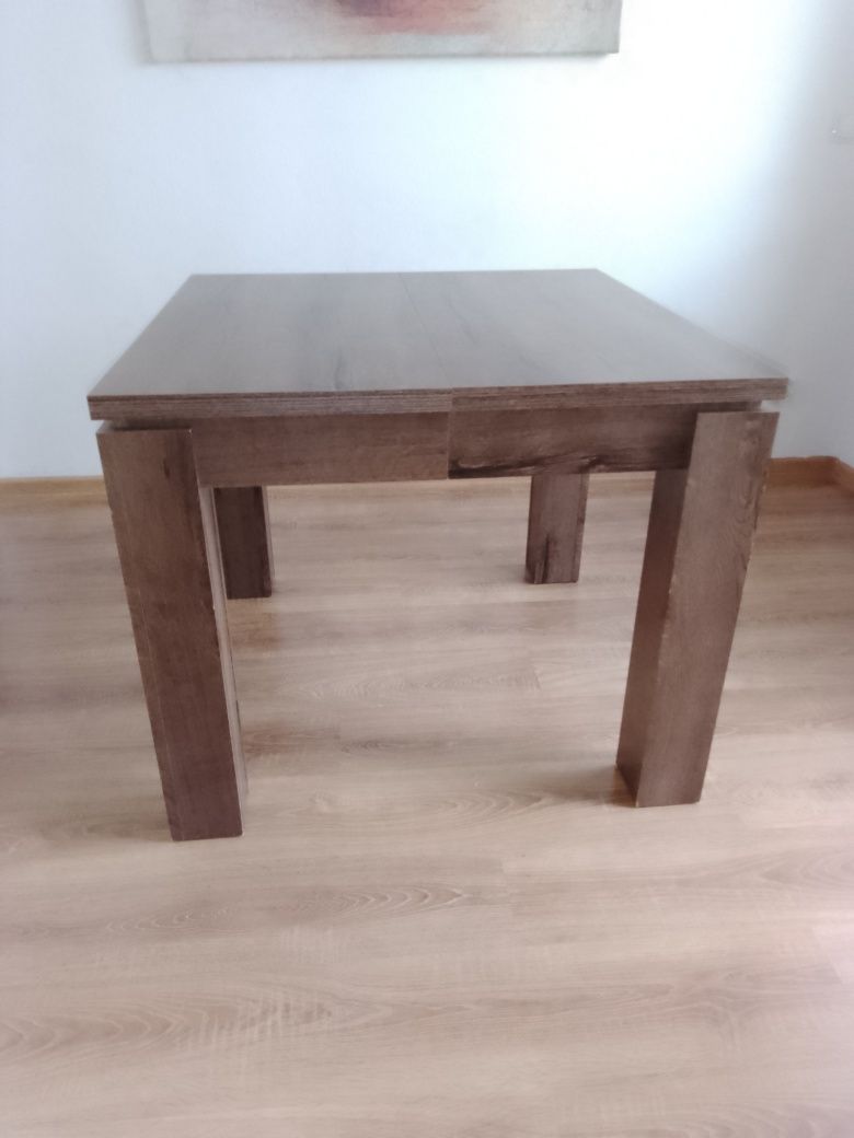 Stół i szafka komplet
