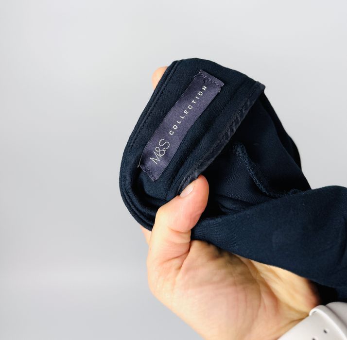 Granatowe spodnie slim z suwakami L 40 Marks&Spencer