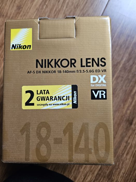 Nowy aparat fotograficzny Nikon D5600 + 18-140mm VR Kit zestaw