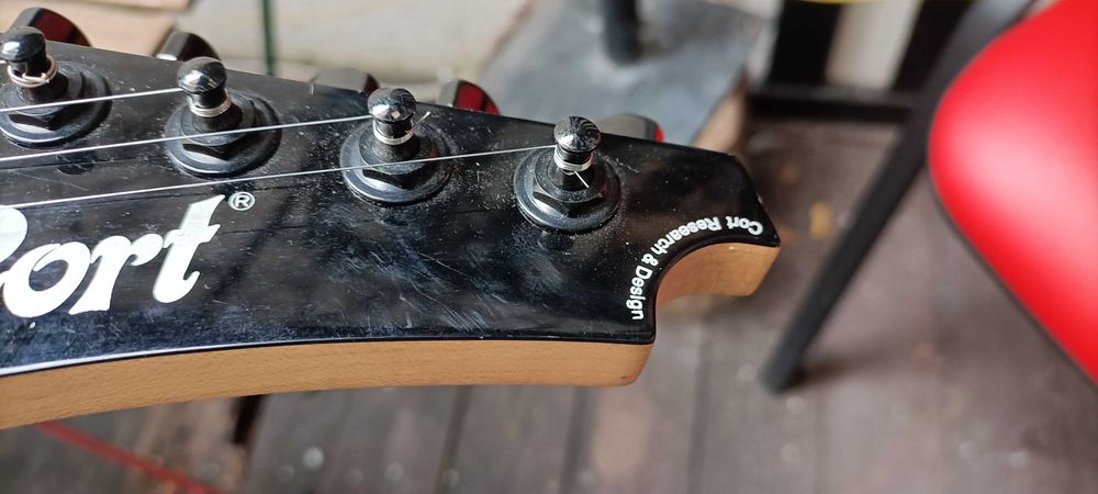Cort X6 Floyd Rose El Guitar +підсилювач+ digitecht процесор + тюнер
