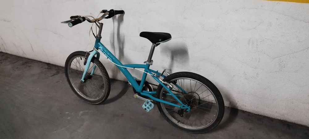 Bicicleta criança Btt da Decatlhon roda 20  6 - 9anos