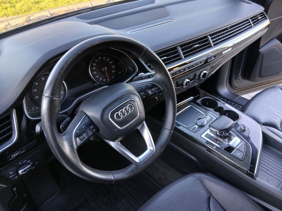 Audi q7 3.0 бензин
