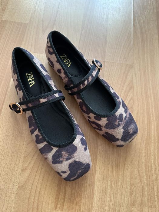 Балетки  Zara  з леопардовим принтом 36 розмір