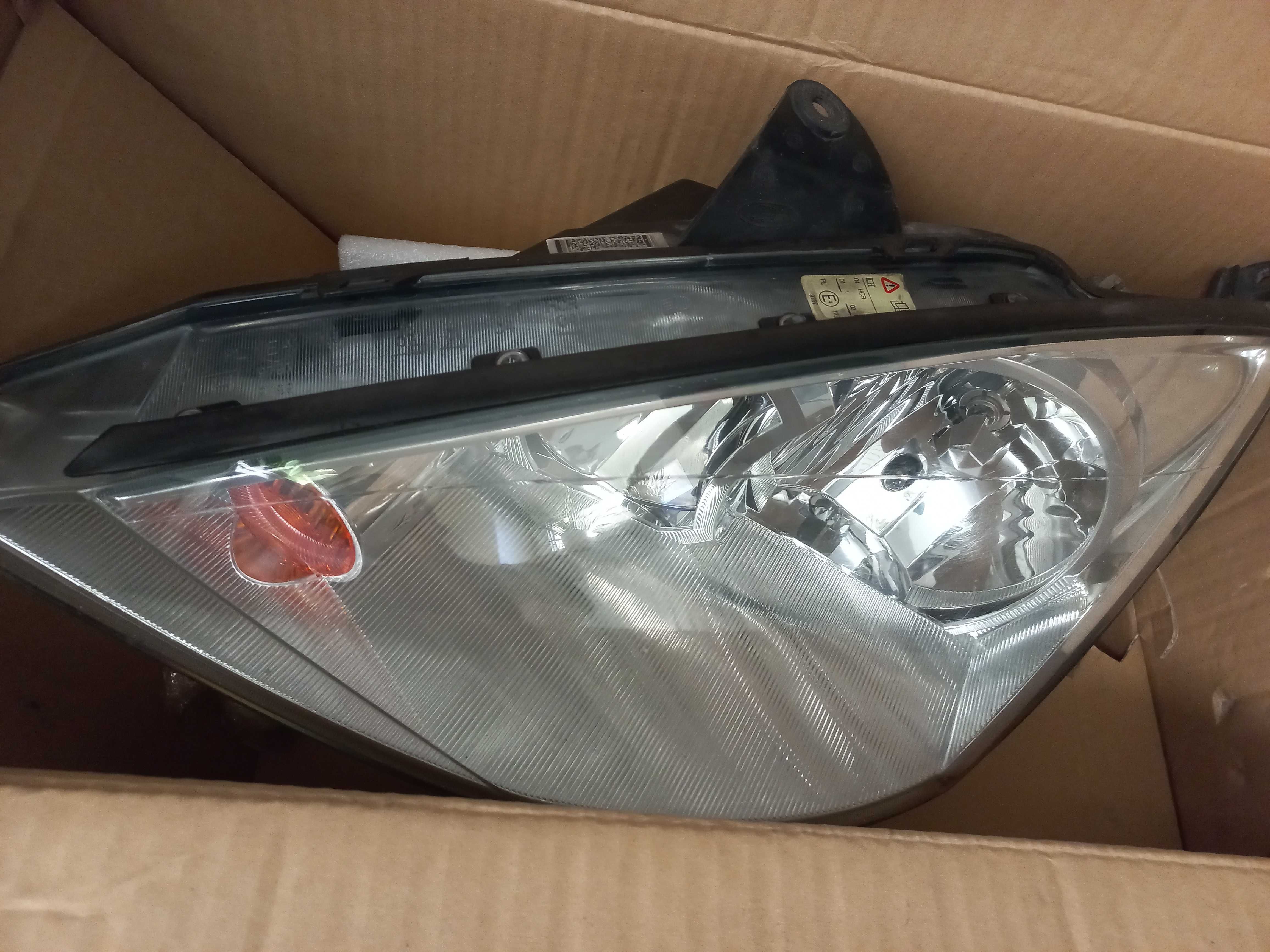 reflektory lampy do ford focus