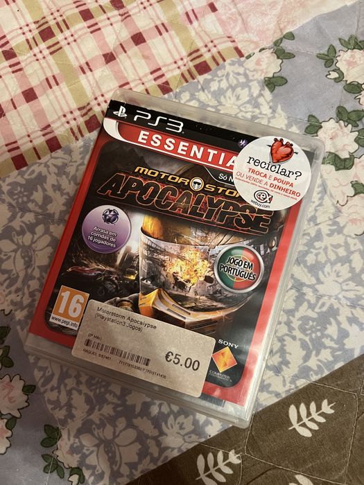 Play Station 3 + 5 jogos