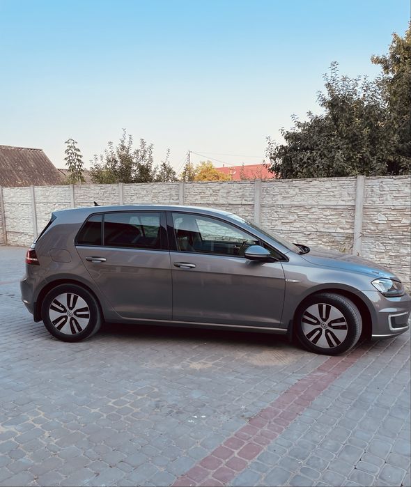 VOLKSWAGEN e-golf 2015р.в.
