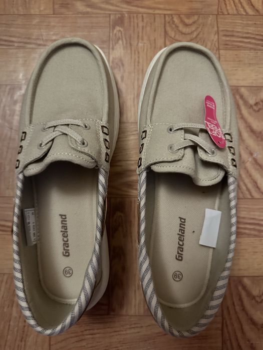 Мокасины лоферы новые размер 39